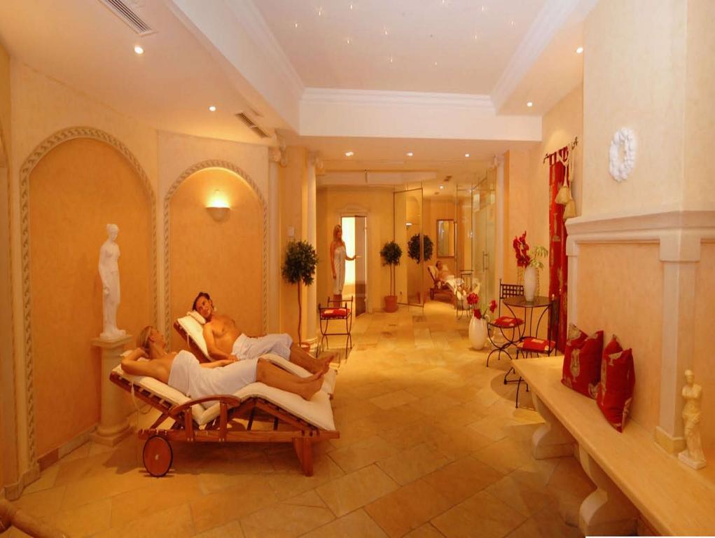 Vital - Und Wellnesshotel Hanneshof Filzmoos Exteriör bild