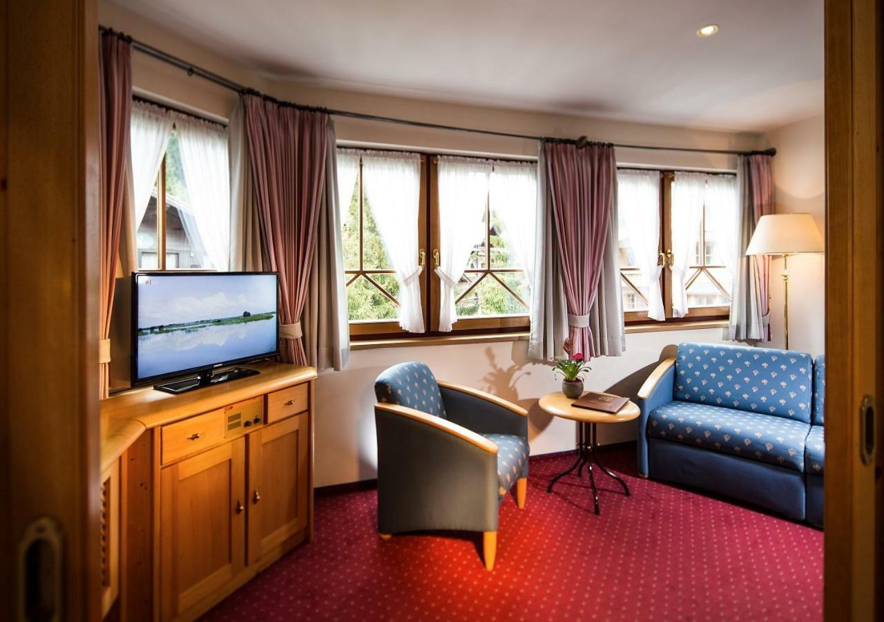 Vital - Und Wellnesshotel Hanneshof Filzmoos Exteriör bild