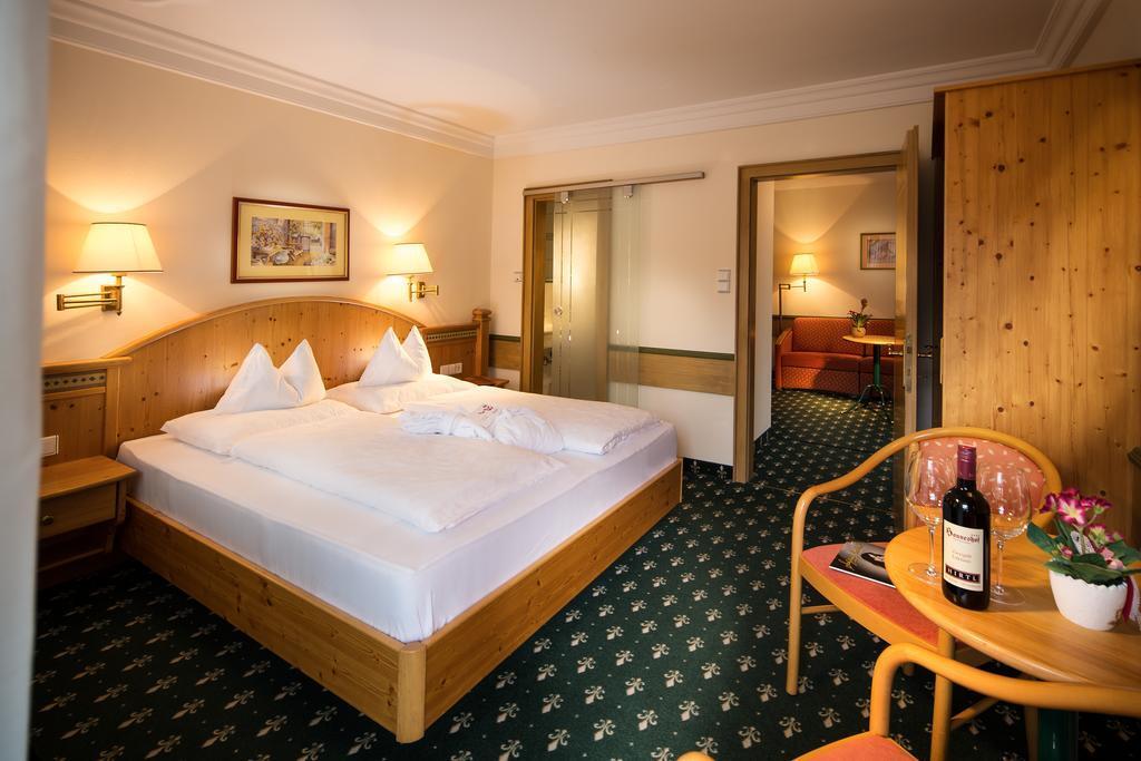Vital - Und Wellnesshotel Hanneshof Filzmoos Exteriör bild